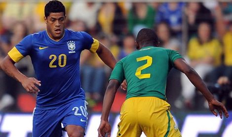 البرازيل تلاقي جنوب أفريقيا تكريما لمانديلا