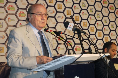 بلاتر: المغرب مرشح بقوة لتنظيم مونديال2026