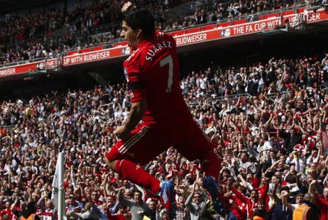 ليفربول يحتفظ بلويس سواريز بعقد طويل الأمد وزيادة في الراتب