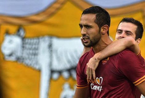 روما يُحسِّن عقد بنعطية لقطع الطريق على مانشستر يونايتد