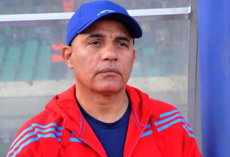 طاليب يبحث عن صانع ألعاب ويُحدد لائحة اللاعبين المُغادرين للوداد