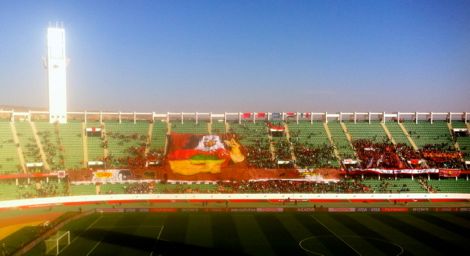 تيفو لجمهور الأهلي و300 مشجع صيني بملعب أدرار