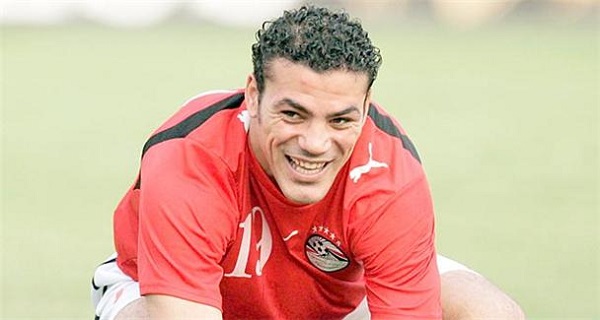 عمرو زكي رسميا بالرجاء