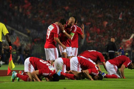 ثنائية إيفونا تقود الأهلي لاجتياز الحدود
