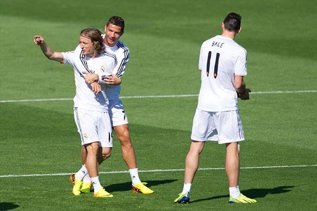 مودريتش يغيب عن مباراة إلتشي للإيقاف