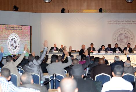 المصادقة بالإجماع على مشروع القانون الأساسي الجديد لجامعة الكرة