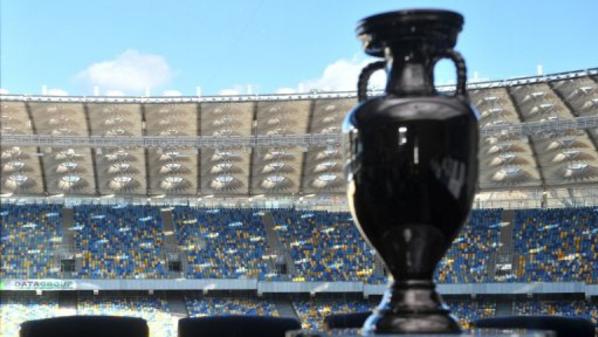 تركيا تنسحب من المنافسة على استضافة "يورو 2020"