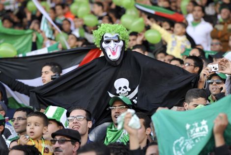 "كومبين" أو "مسرحية" الديربي في عيون بنيني الرجاء