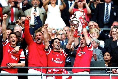 رامسي يعيد الأرسنال لمنصات التتويج للمرة الأولى منذ 2005
