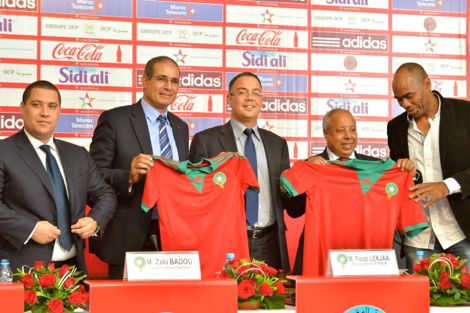 هذا راتب الزاكي وشروط استمراره على رأس الإدارة الفنية للمنتخب