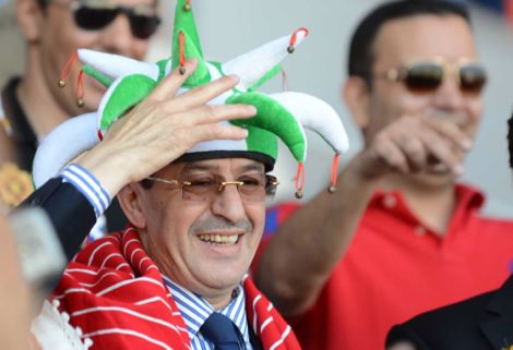 أبرون يعقد ندوة للرد على اتهامات الجماهير التطوانية بـ"بيع الماطش"