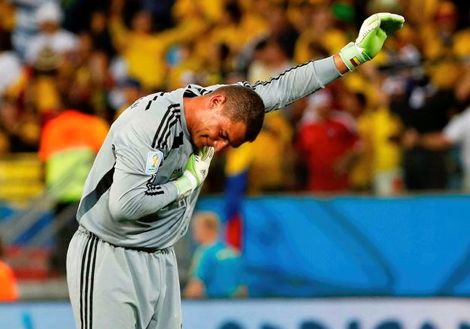 موندراغون يصبح أكبر لاعب بتاريخ المونديال
