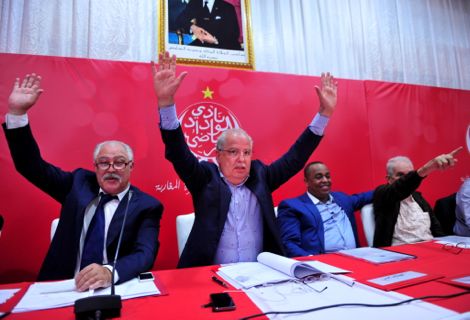 تفاصيل "انتخاب" الناصيري رئيسا للوداد بالتصفيق خلفا لعبد الإله أكرم