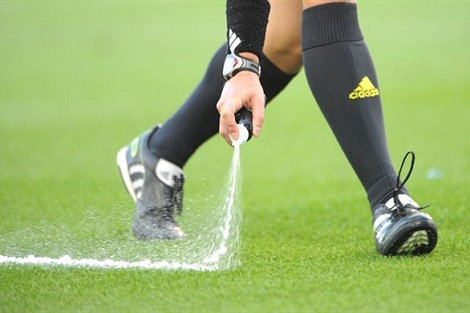Uefa تستخدم الرذاذ المتطاير في كل المسابقات