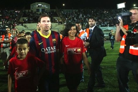 ميسي منبوذ من الإسرائيليين لتضامنه مع أطفال فلسطين