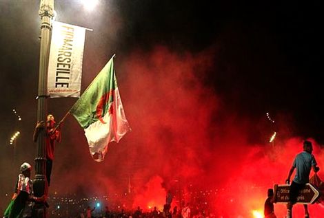 الجزائر تضيع تنظيم كأس افريقيا بسبب الشغب ومقتل اللاعب إيبوسي
