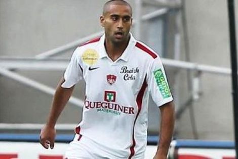 أحمد القنطاري ينتقل رسميا إلى ديجون