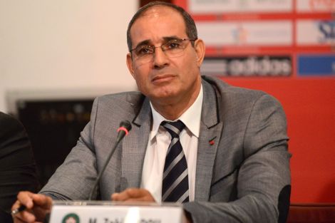 الزاكي يستبعد بلعربي ويعلن تشكيلة وديتي أفريقيا الوسطى وكينيا