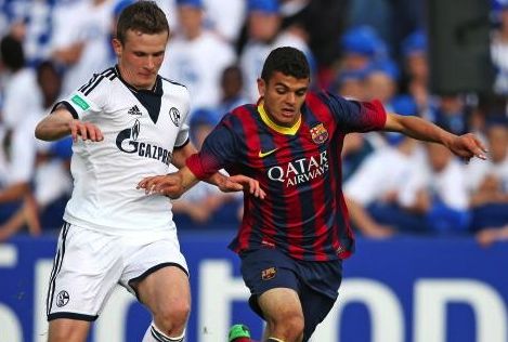 ستوك سيتي يضم المغربي الورياشي من برشلونة