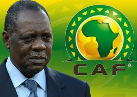 عيسي حياتو بالمغرب لمناقشة تأجيل الـ CAN