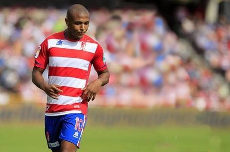 الجزائري براهمي يتفوّق على العَربي ويُتوّج أفضل لاعب إفريقي في "اللّيغا"