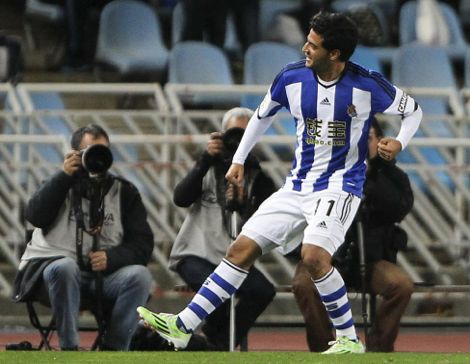هاتريك فيلا يمنح ديفيد مويس فوزه الأول مع سوسييداد