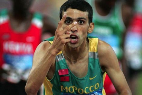 الاتحاد الدولي لألعاب القوى يكرم 12 بطلا أسطوريا من بينهم الكروج