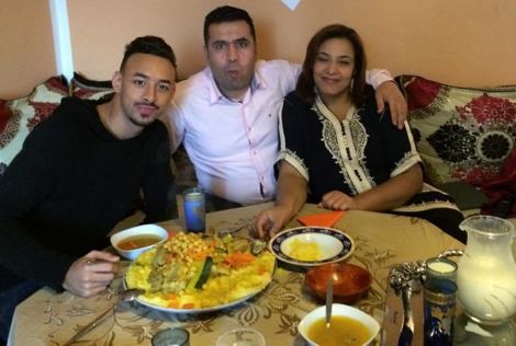 الكُسْكس يُعيد بلعربي لجذُوره المغربية رغم تفضيله اللّعب لـ"المانشَافت"