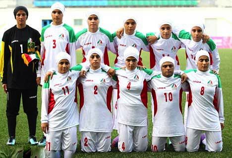 إيران لا تمانع وجود "المتحولين" جنسيا ضمن منتخب الإناث‎