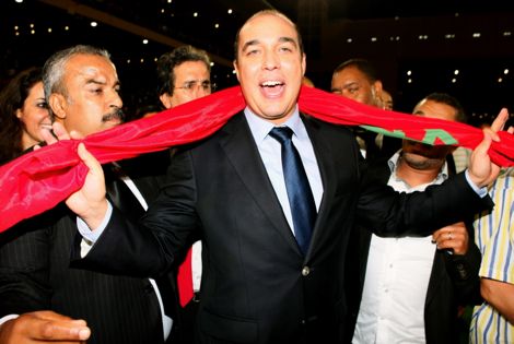 مغاربة يتهكمون على أخطاء لغوية في بيان وزارة أوزين للـ CAF