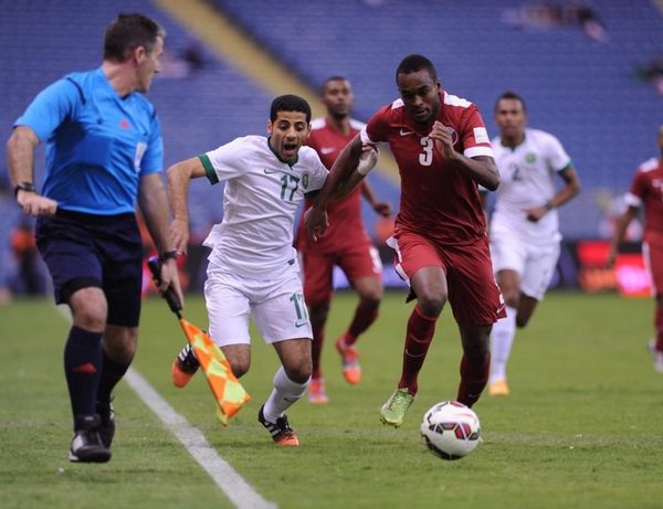 السعودية تواجه البحرين استعدادا لكأس آسيا