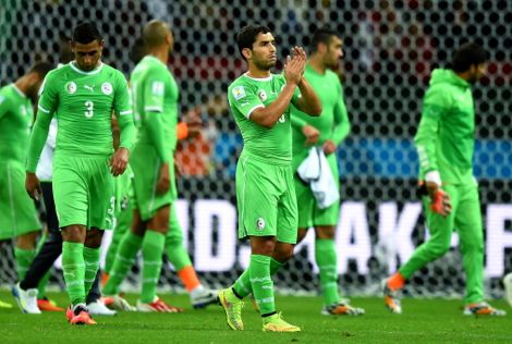 "فيفا" يهمش الجزائر ويرشح الكاميرون وغانا للفوز بـ "كان" 2015‎