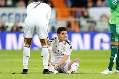 التقرير الطبّي يُغيّب خاميس رودريغيز عن ريال مدريد في المونديَاليتُو