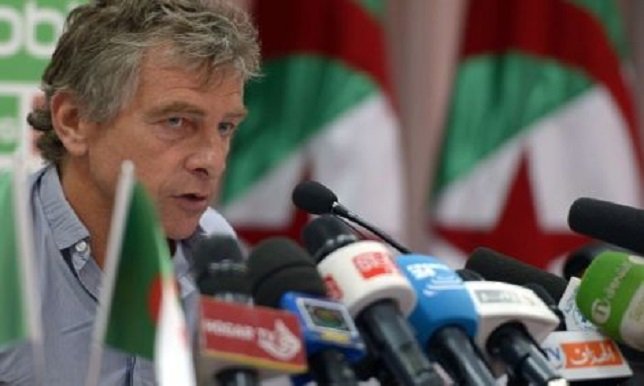 وفاة والدة مدرب الجزائر قبل مواجهة غانا