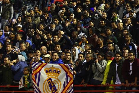 الجُمهور المغربي يَنتظِر احتفالية ريال مدريد لتَناسي فَضِيحة ملعب الرباط‎