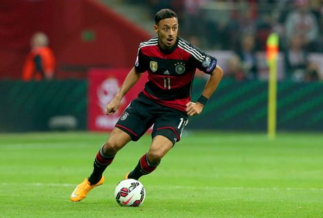 الإعلام الألماني يساوي بين روبين وبلعربي في المهارات خلال 2014‎