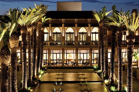 من أجل عيون نجوم الرّيال فندق Four Seasons يغلق الحجز للعموم