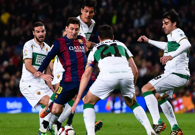 برشلونة يسحق إلتشي بخماسية
