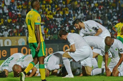الجزائر تفك عقدة المباراة الافتتاحية وتفوز لأول مرة على جنوب إفريقيا
