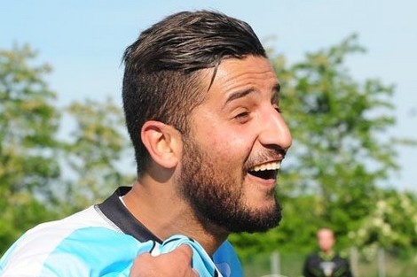 آيت محند لـ HesPort: عدم تضامني مع "شارلي" قناعة شخصية