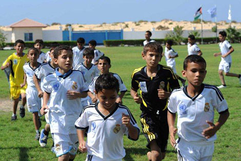 ريال مدريد ينوي فتح مدرسة في الجزائر