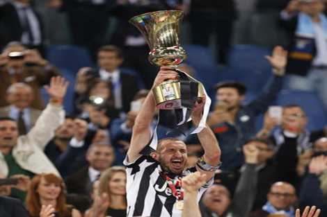 يوفنتوس يستعيد كأس إيطاليا بعد 20 عاما