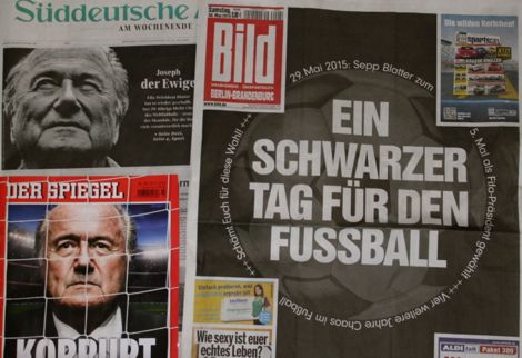 صحف ألمانيا: نظام بلاتر الفاسد فاز بـ 133 صوتا لرئاسة الـ FIFA