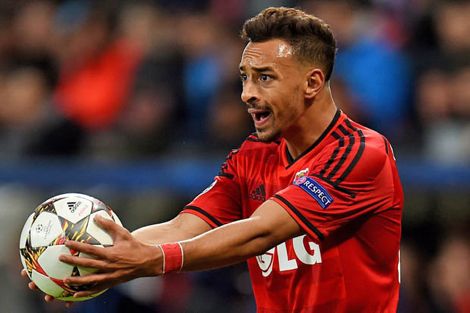 بلعربي.. اللاعب الذي اختار "المانشافت" بدل "أسود الأطس" يروي قصّته