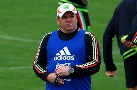 مدرب المكسيك: الخروج من كوبا أمريكا يجبرنا على الفوز بالكأس الذهبية