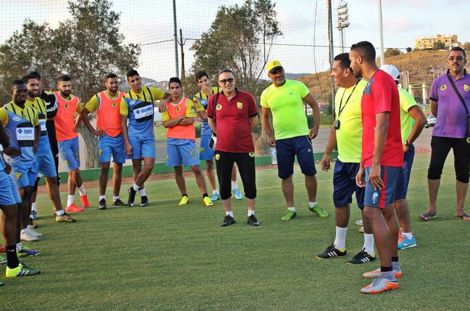 العربي يطرد فكرة الرحيل عن غرناطة ويرحب بعناصر "الماص" في اسبانيا‎