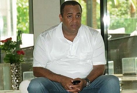 انتقال إيفونا للأهلي.. الناصيري "يتهرب" من التوقيع واللاعب يريد الرحيل