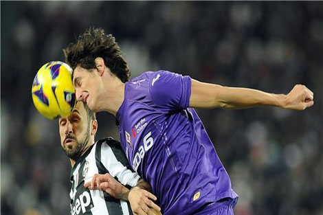 أتلتيكو مدريد يتعاقد مع مدافع فيورنتينا
