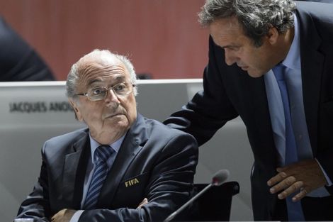 بلاتر وبلاتيني في عين عاصفة فساد قيمتها مليوني أورو