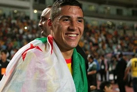 الـ CAF تُوقف اللاعب الجزائر بلايلي لعامين لثبوت تناوله منشطات